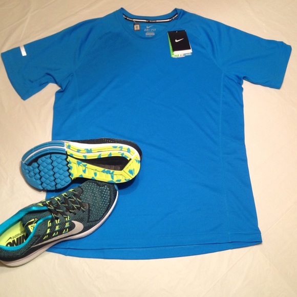 Nike tee Dri Fit Stay Cool UPF 40+ - Picture 2 of 3